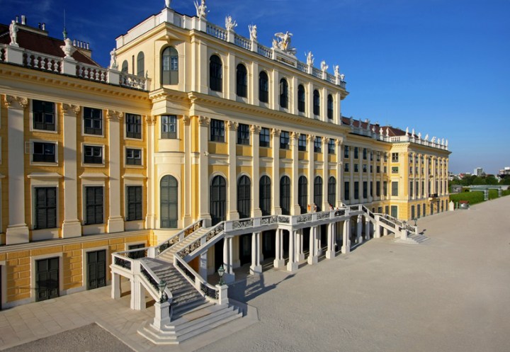 Schloss Schonebrunn